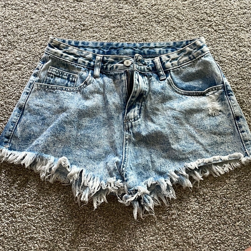 Distressed jean shorts